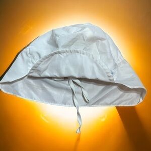 Iplay Sun Hat White Baby 6-18 mos 50+ UPF